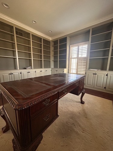 Executive wood desk leather - wood,